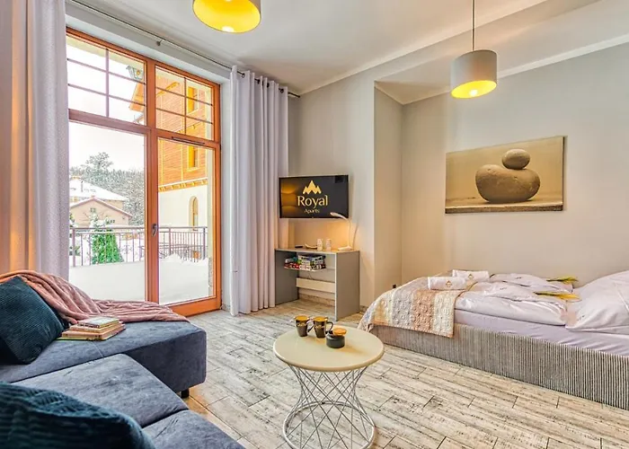 Apartamenty Royal Aparts - Willa Jozefina Chill & Vibes